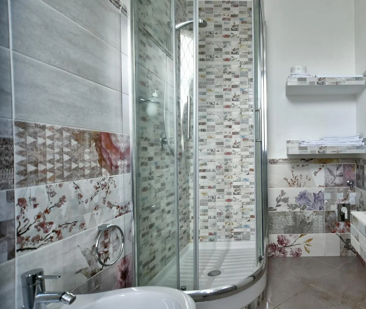 Villa Roma '900 Affitta Camere 3*,  Italia
